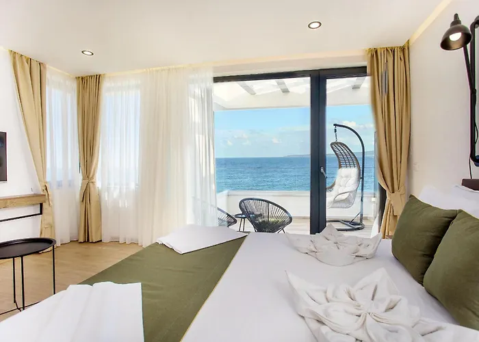 Olive Villas Beach Hotel